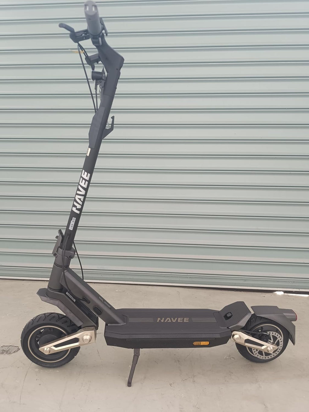 GT3/ST3/GT5 Series Electric Scooter, 20/25 MPH Top Speed, 30-55.9 Miles Max Range, 1000-1638W Motor with Dual Suspension, 10" Tires, Foldable for Adults Teens