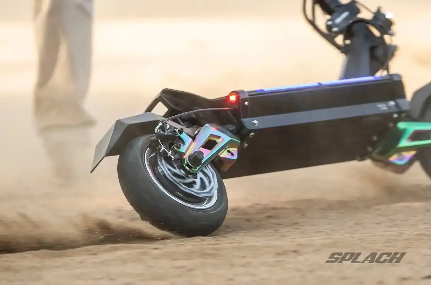 SPLACH Titan – E-Scooter 2600W SUV.